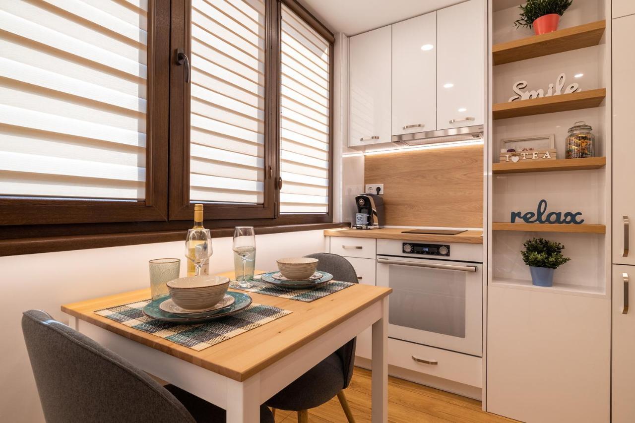 Apartment Luxury Living High-end Amenities And Great Location By Flat Mаnager
