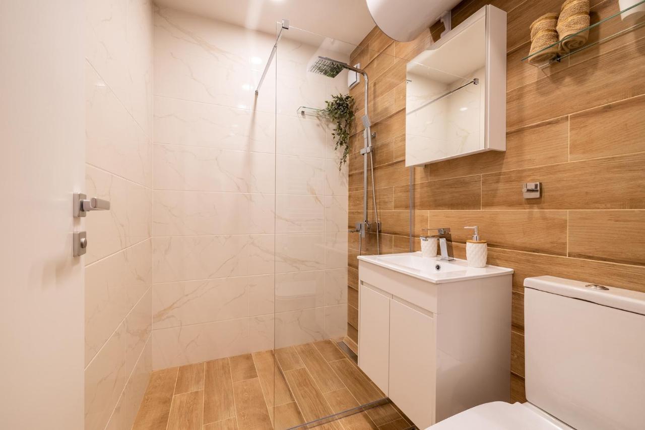 Luxury Living High-end Amenities And Great Location By Flat Mаnager * Sofia