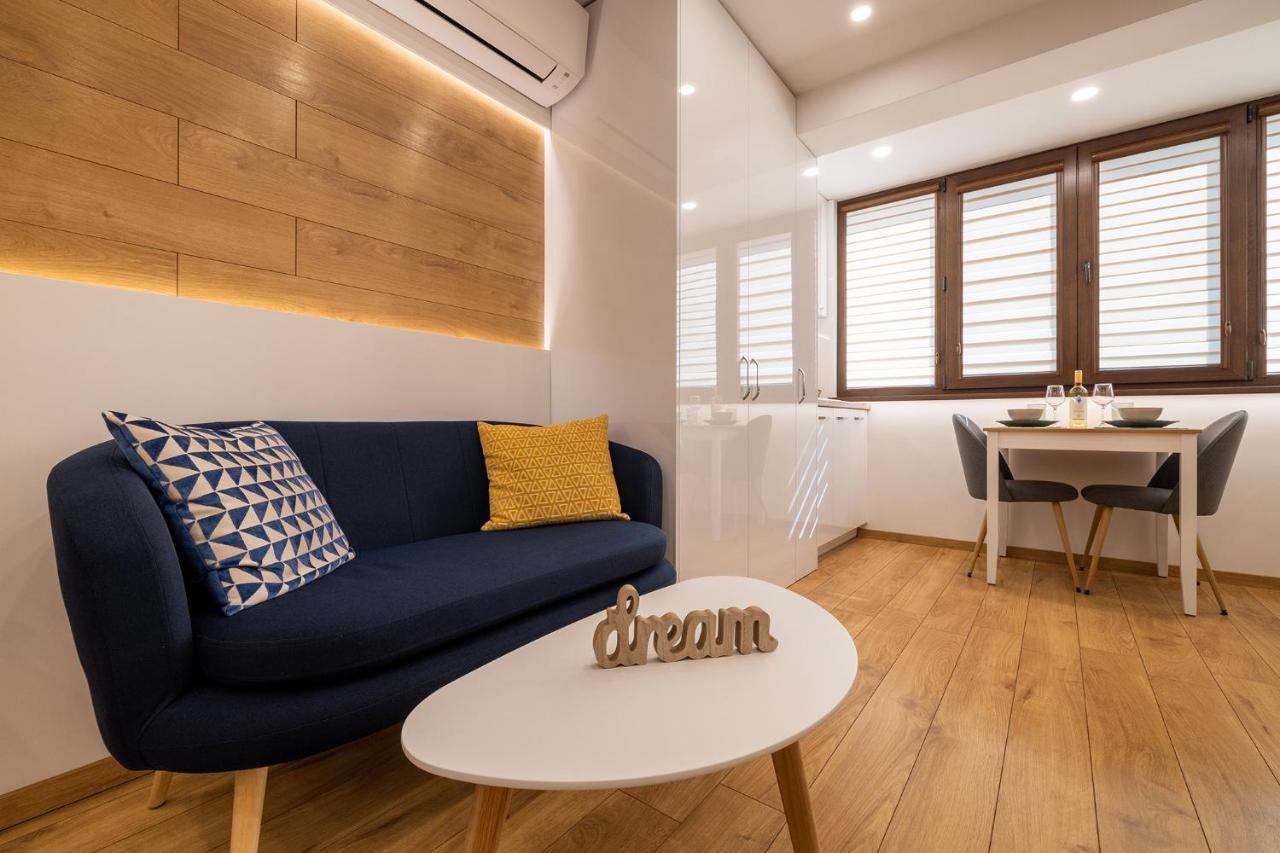 Apartment Luxury Living High-end Amenities And Great Location By Flat Mаnager Sofia